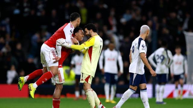 九游游戏-【英超】埃泽与“水货”梅开,阿森纳4比1双杀热刺