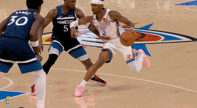 九游体验-华子亲手送亚历山大20+！这眼神，是要弑父啊！